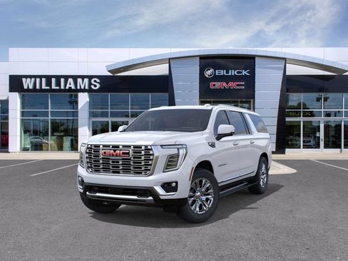 New 2026 GMC Yukon XL Denali w/ Sun & Power Step Package AWD/4WD image 8