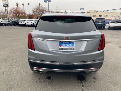 Used 2025 Cadillac XT5 Premium Luxury image 15