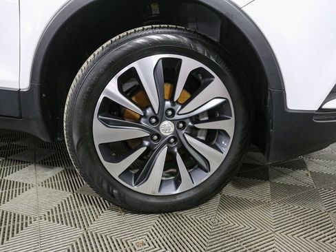 Used 2022 Buick Encore Preferred w/ Safety Package image 13