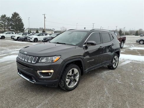 Used 2020 Jeep Compass Limited image 1
