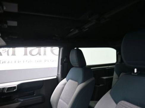 Used 2021 Ford Bronco Outer Banks AWD/4WD image 17