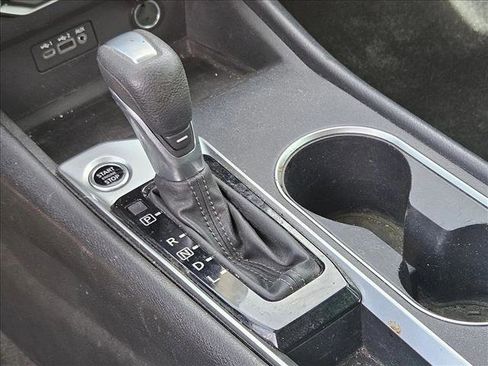 Used 2022 Nissan Altima 2.5 SV image 10