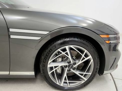 Used 2023 Genesis G90 3.5T AWD/4WD image 21