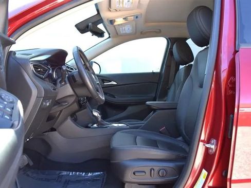 Used 2020 Buick Encore GX Essence w/ Experience Buick Package AWD/4WD image 10