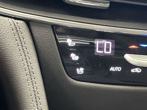 Used 2017 Cadillac CT6 Luxury AWD/4WD image 24