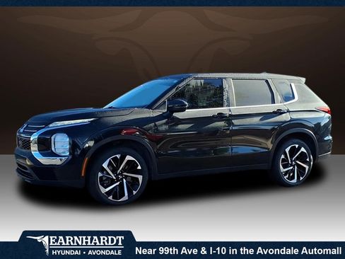 Used 2022 Mitsubishi Outlander ES image 1