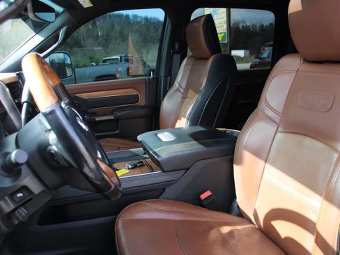 Used 2020 RAM 3500 Limited image 28