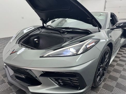 Used 2023 Chevrolet Corvette Stingray Coupe w/ Z51 Performance Package image 19