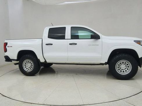 Used 2023 Chevrolet Colorado W/T w/ Advanced Trailering Package AWD/4WD image 58