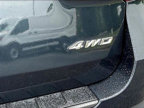 Certified 2023 Ford Explorer XLT w/ Equipment Group 202A AWD/4WD image 24
