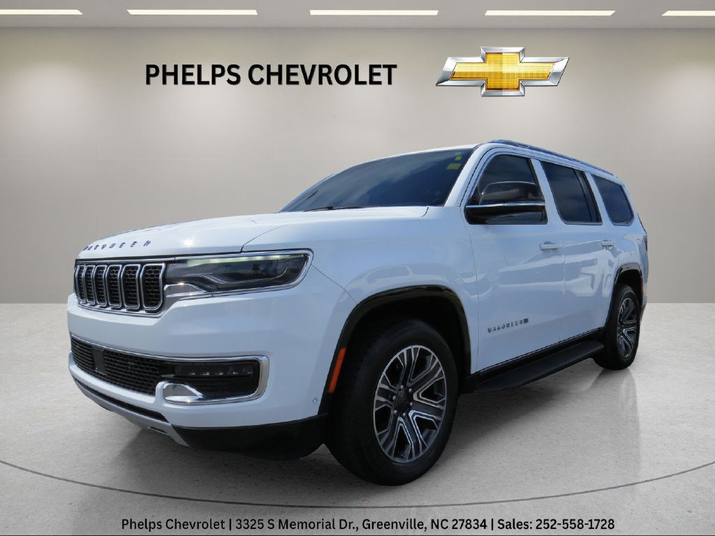 Used 2024 Jeep Wagoneer Series II w/ Flexible Seating Group RWD image 4