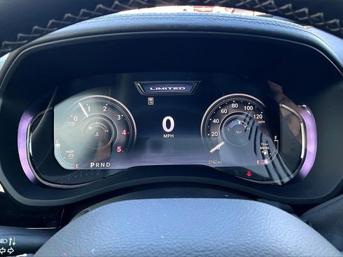 Used 2025 RAM 2500 Limited image 21