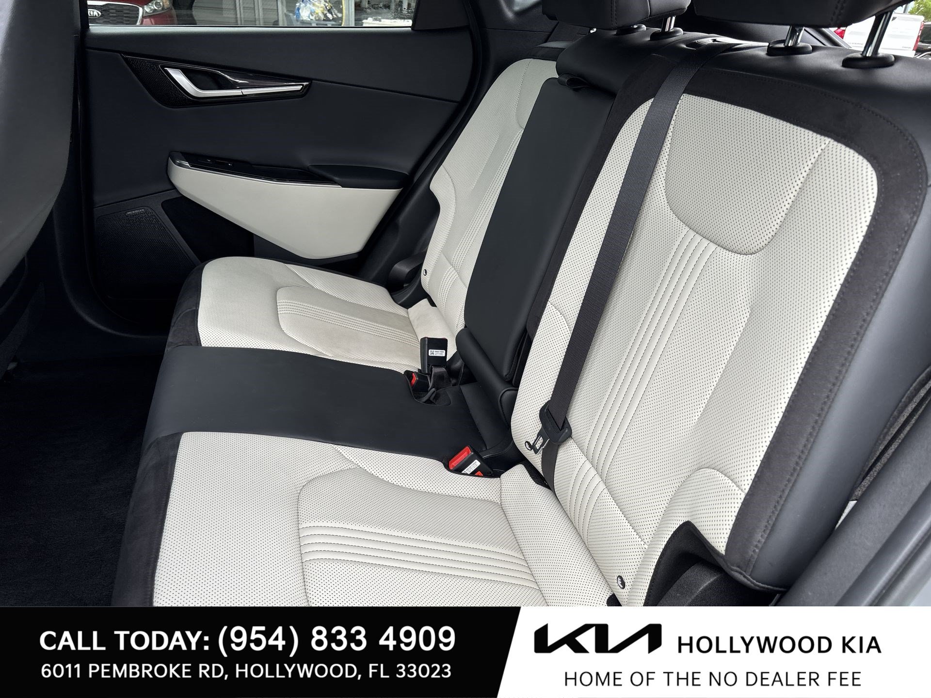 Used 2024 Kia EV6 GT-Line w/ GT-Line White Seat Package AWD/4WD image 25