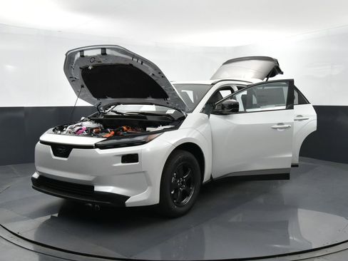 New 2026 Subaru Solterra Premium image 37