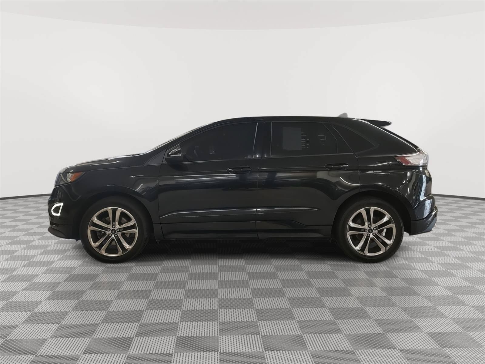 Used 2015 Ford Edge Sport w/ Equipment Group 401A AWD/4WD image 25