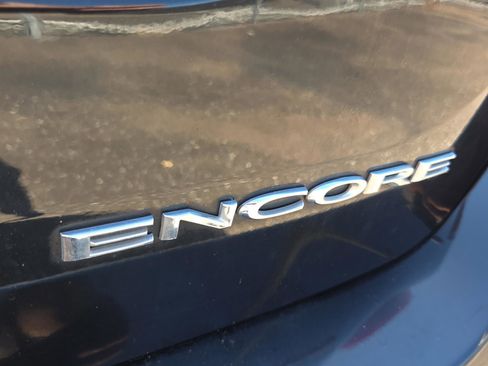Used 2020 Buick Encore Preferred w/ Safety Package FWD image 31