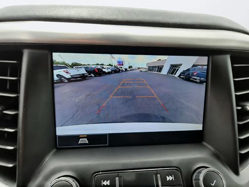 Used 2023 GMC Acadia SLT AWD/4WD image 19