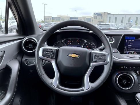 Used 2021 Chevrolet Blazer LT AWD/4WD image 11