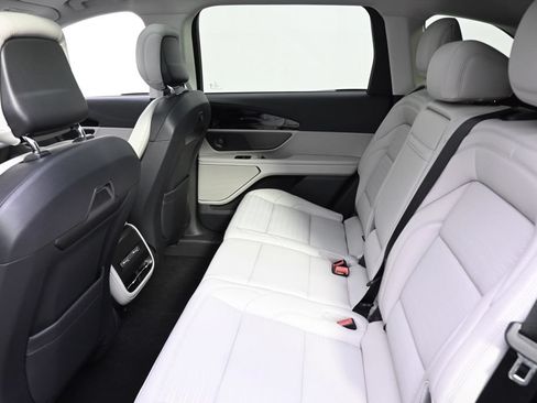 New 2026 Lincoln Nautilus Reserve AWD/4WD image 21