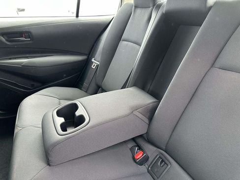 Used 2024 Toyota Corolla LE FWD image 10