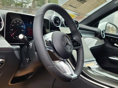 New 2026 Mercedes-Benz GLC 300 4MATIC image 18