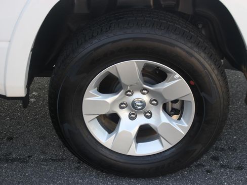 Used 2025 RAM 1500 Big Horn AWD/4WD image 33