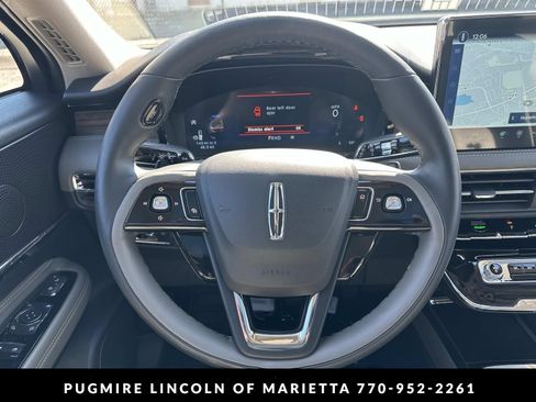 New 2026 Lincoln Corsair Reserve w/ Rear Removable Package Tray FWD image 24