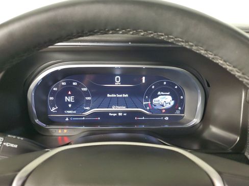 Used 2023 GMC Yukon Denali RWD image 33