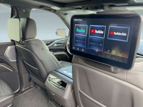 Certified 2024 Cadillac Escalade V w/ Heavy-Duty Trailer Package image 31