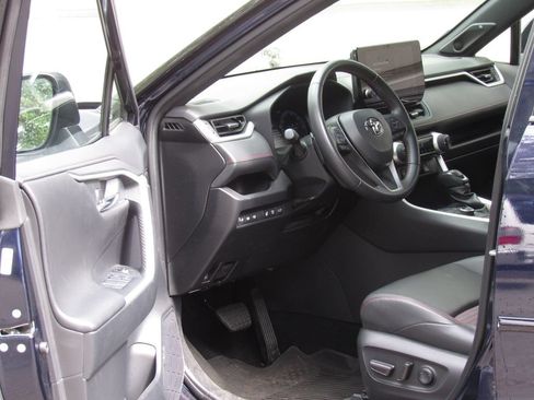 Certified 2024 Toyota RAV4 XSE w/ Weather Package AWD/4WD image 12