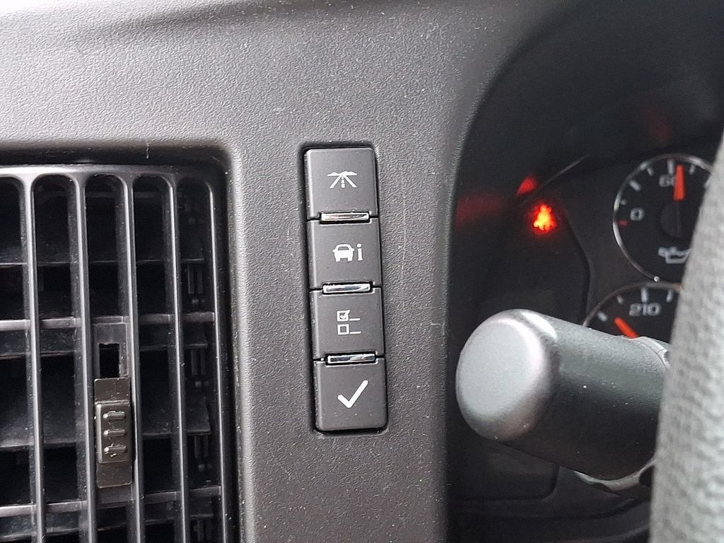 Certified 2025 GMC Savana 2500 w/ Driver Convenience Package RWD image 26