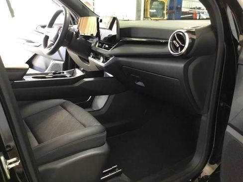 Used 2026 Chevrolet Equinox LT w/ Convenience Package II AWD/4WD image 42