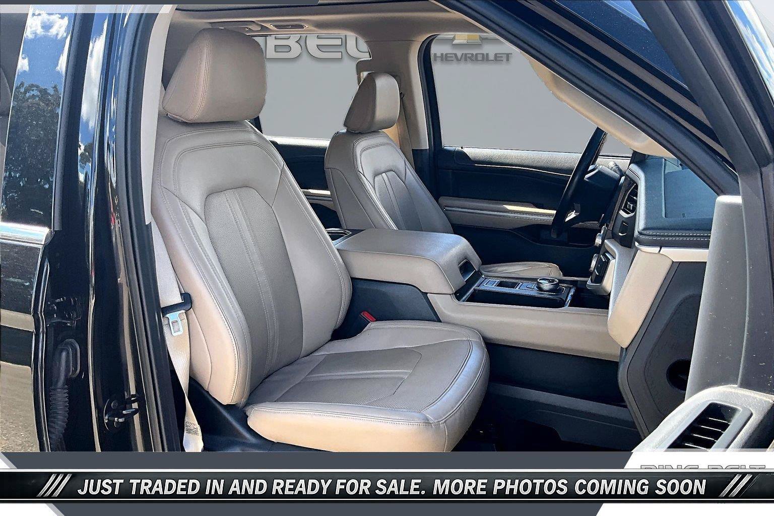 Used 2022 Ford Expedition Limited RWD image 6