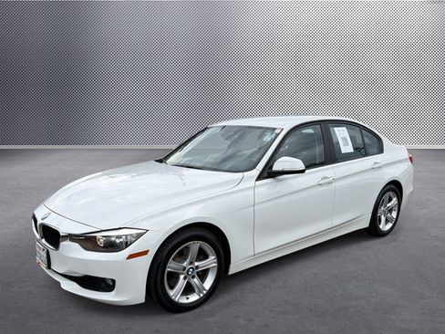 Used 2013 BMW 328i Sedan RWD image 1