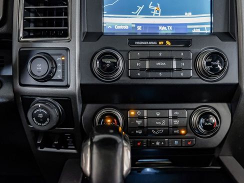 Used 2019 Ford F150 Raptor w/ Equipment Group 802A Luxury image 25