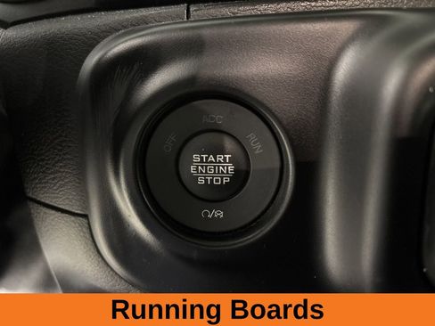 Used 2021 Jeep Gladiator Overland image 15