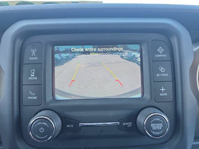 Used 2018 Jeep Wrangler Unlimited Sport S AWD/4WD image 34