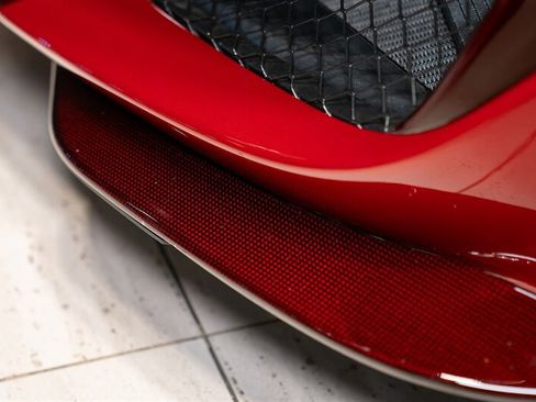 Used 2020 Ferrari 488 Pista Spider RWD image 13