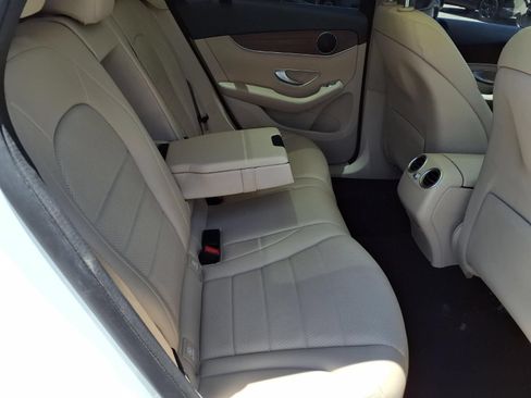 Used 2022 Mercedes-Benz GLC 300 image 22