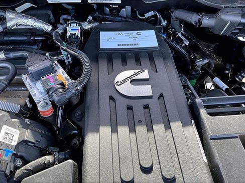 New 2026 RAM 2500 Tradesman image 32