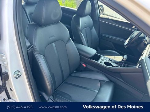 Used 2024 Kia K5 GT-Line w/ GT-Line Premium Package image 13