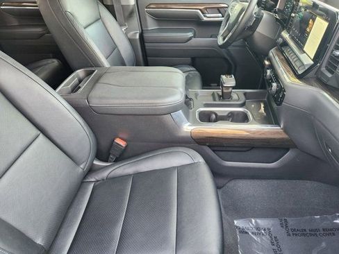 Used 2024 Chevrolet Silverado 1500 LT Trail Boss w/ Protection Package image 19