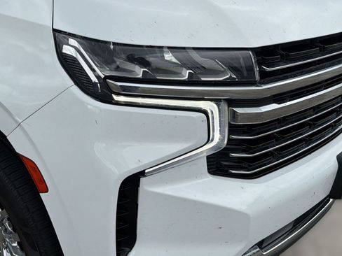 Used 2021 Chevrolet Tahoe LT w/ LT Signature Package RWD image 11