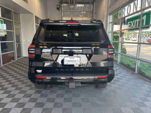 Used 2025 Toyota 4Runner TRD Sport image 5