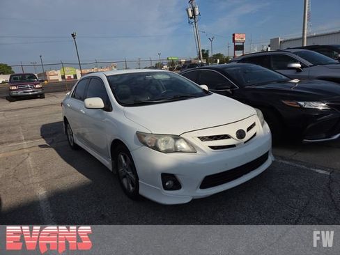 Used 2013 Toyota Corolla S FWD image 1