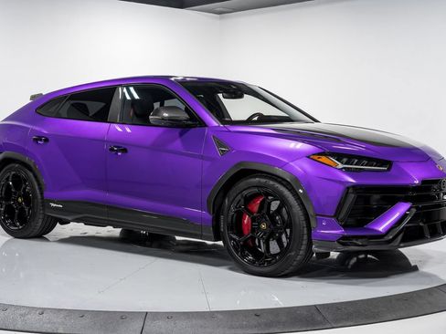 Used 2024 Lamborghini Urus Performante AWD/4WD image 47