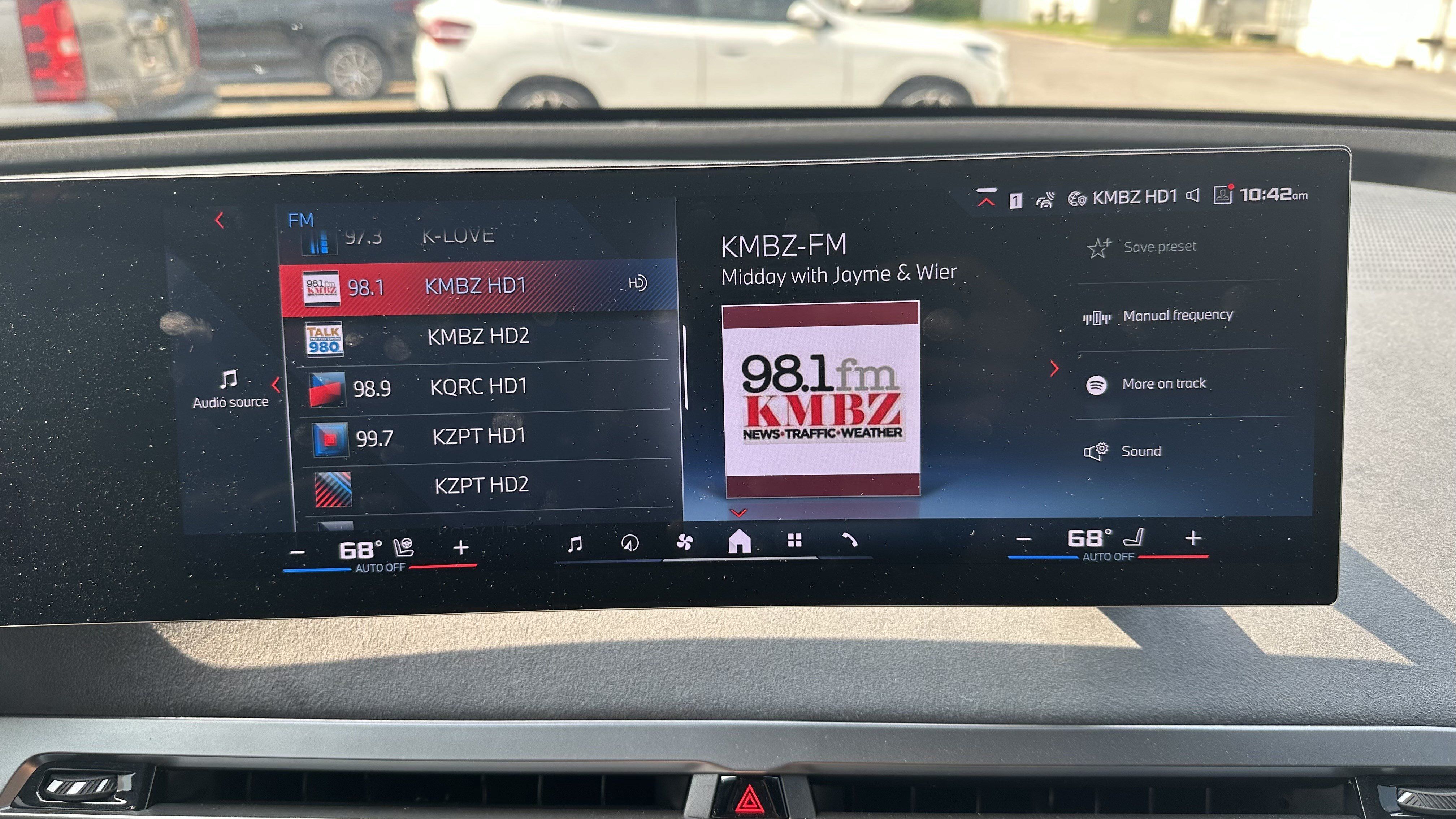 Certified 2026 BMW iX M70 AWD/4WD image 24