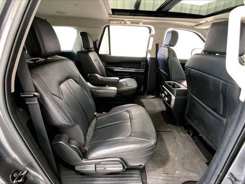 Used 2021 Ford Expedition Max Platinum RWD image 25