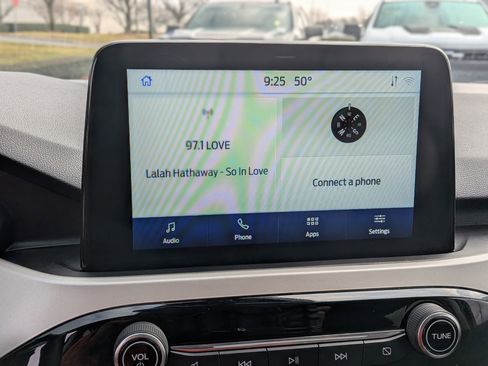 Used 2021 Ford Escape SE w/ Cold Weather Package image 25