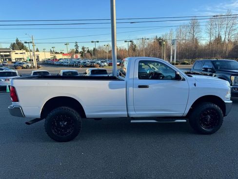 Used 2018 RAM 2500 Tradesman w/ Chrome Appearance Group image 7